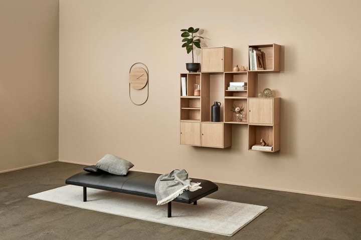 A-Wall veggklokke 41x76 cm - Oak-brass - Andersen Furniture