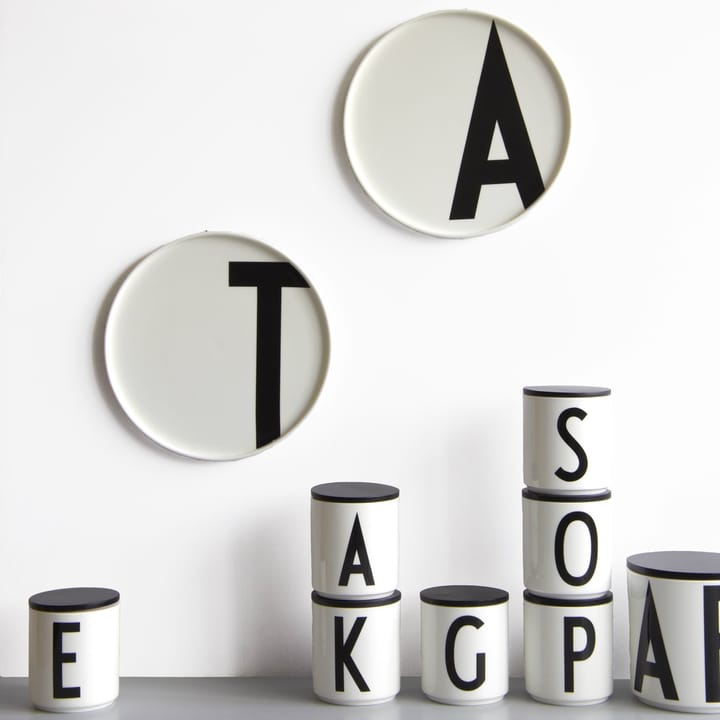 Design Letters tallerken - Y - Design Letters