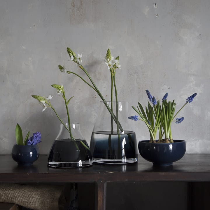 Flower vase no. 2 - Indigo blue - Ro Collection