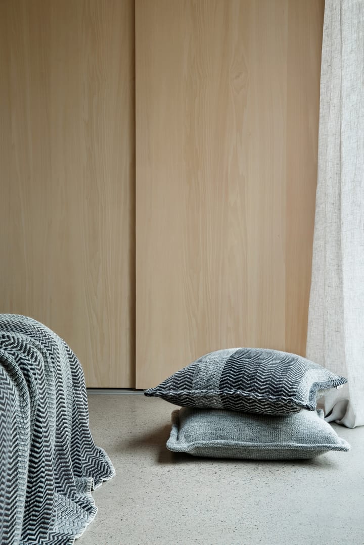Fri teppe 150x200 cm - Gray day - Røros Tweed